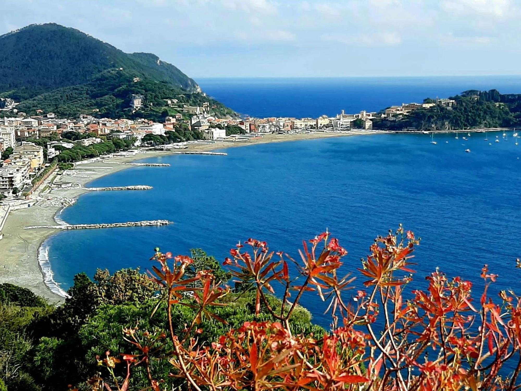 Apartment Casa Della Dalcisa By Interhome Sestri Levante Luaran gambar